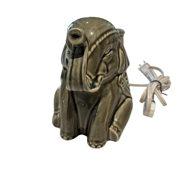 BETTER HOMES & GARDENS Ceramic Elephant Lamp 6" High Grey ***READ - Picture 7 of 8